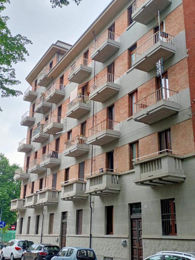 Casa Porta Susa Turín Exterior foto